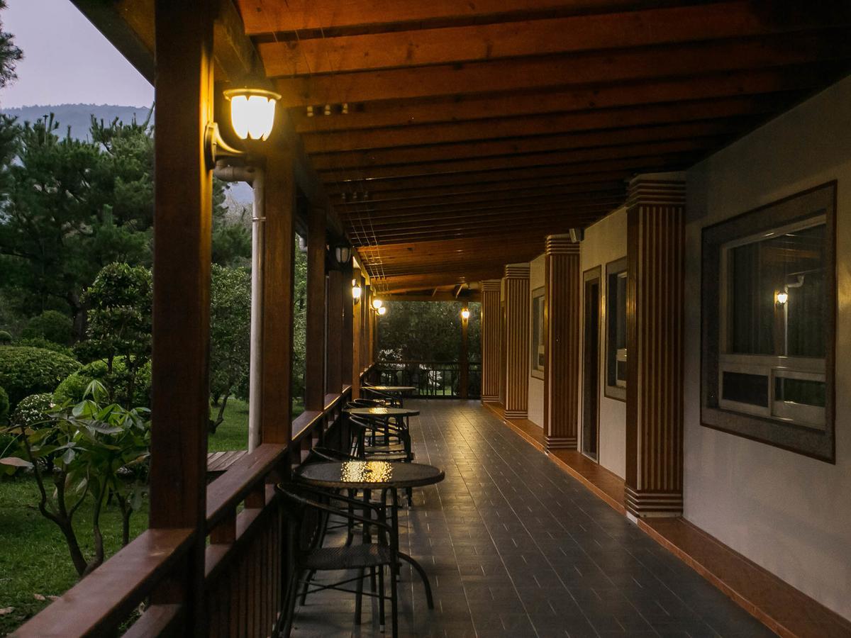Flying Villa Nantou Екстериор снимка