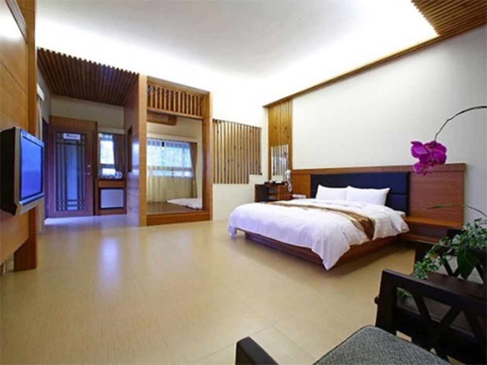 Flying Villa Nantou Екстериор снимка
