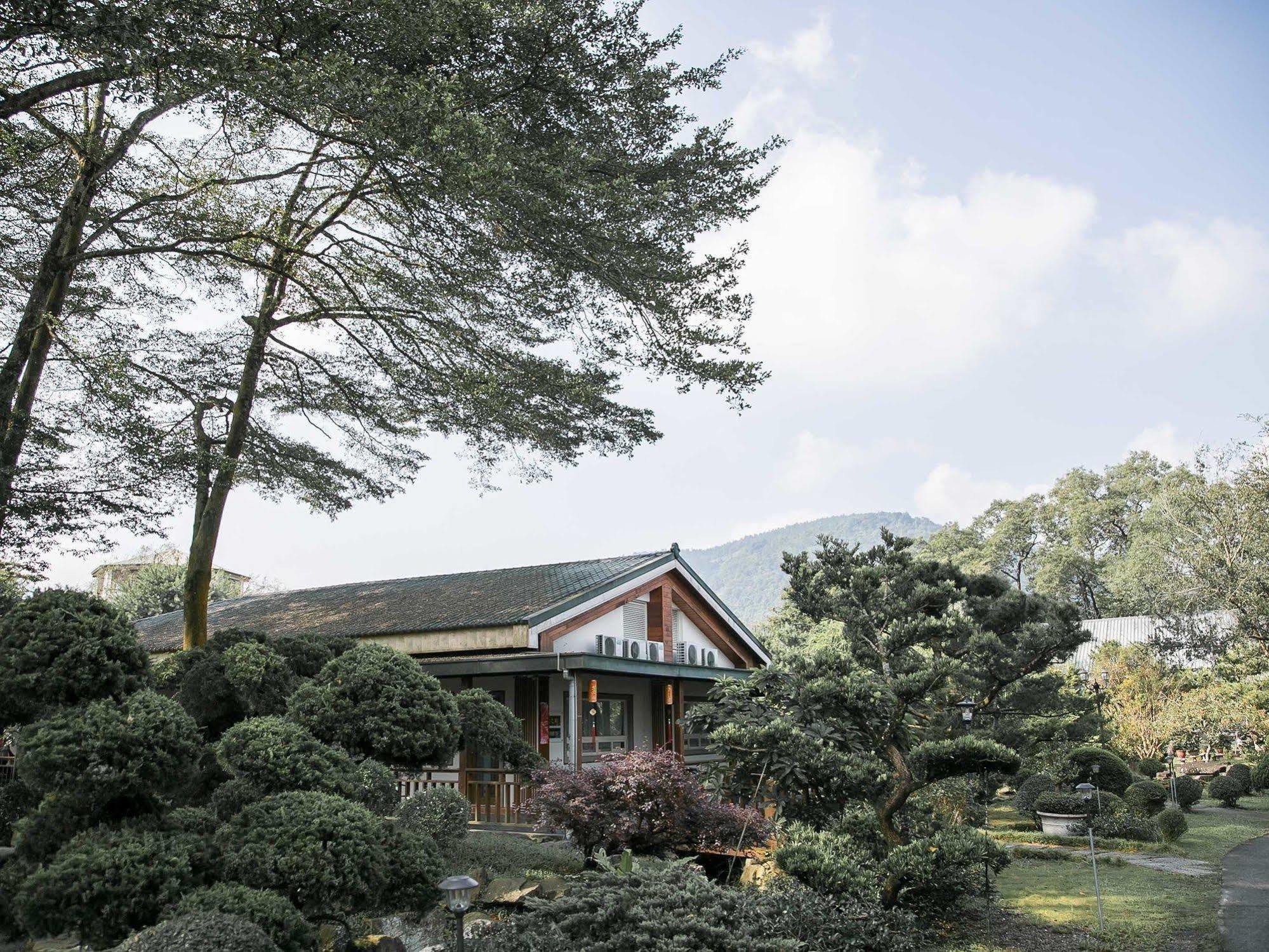 Flying Villa Nantou Екстериор снимка